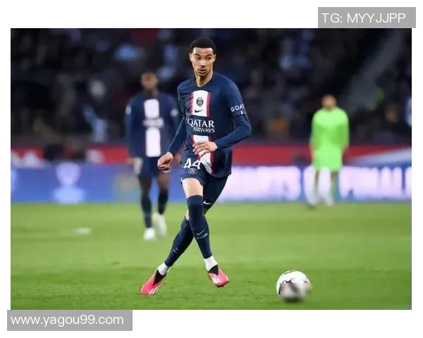 足球明星为何钟情模特老婆背后的真相与故事揭秘